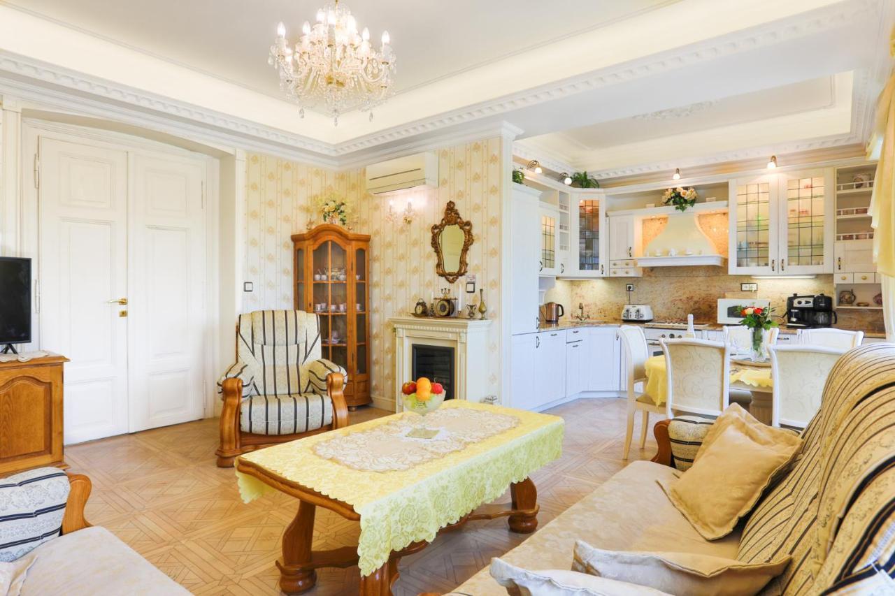 Apartman Nostalgia Карловы Вары Экстерьер фото